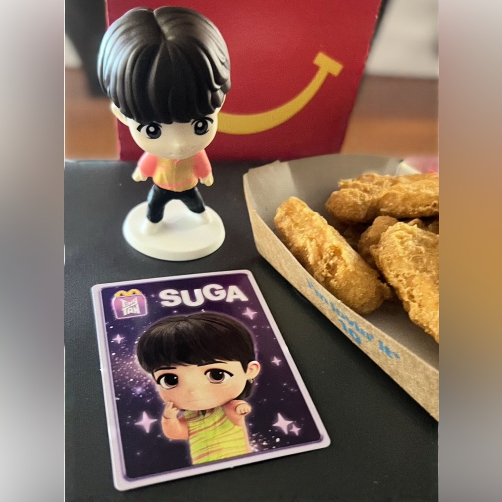 McDonald’s Tiny Tan Suga Figurine with Card